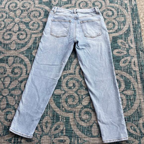 Talbots Everyday Relaxed Light Wash High‎ Rise Straight Leg Jeans - Size 4 - Picture 3 of 10